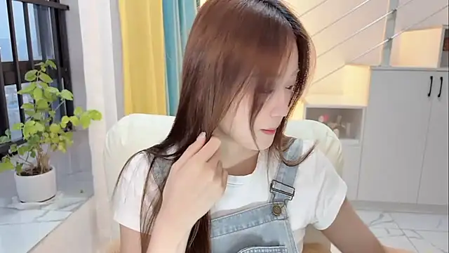 Cassie-20 live sex cam