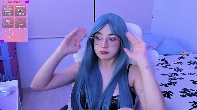 Lilith_Raven_'s cam snapshot