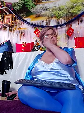 QueenPammy1 live sex cam