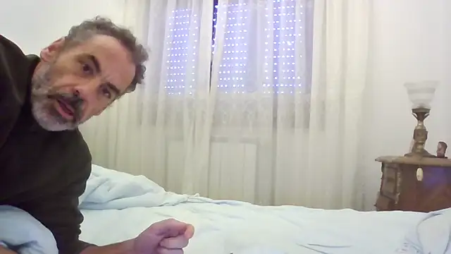 RichardLIS live sex cam