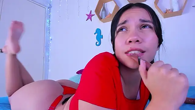 Emiily_Parkerr's cam snapshot