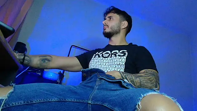 XanderCage99's cam snapshot