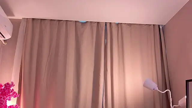 Milf_mammyy's cam snapshot