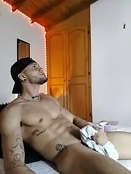 morenosiam's cam snapshot