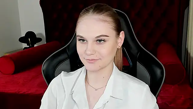 AriaWell's cam snapshot