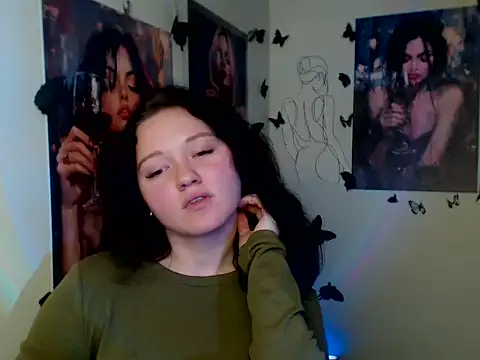 LadyAlice_'s cam snapshot