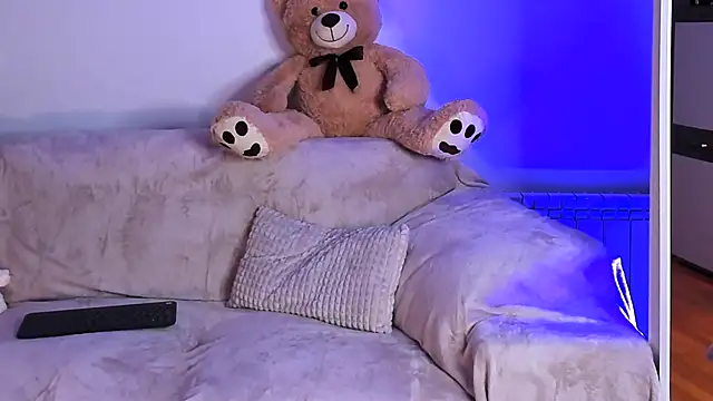 LindsayDeee's cam snapshot