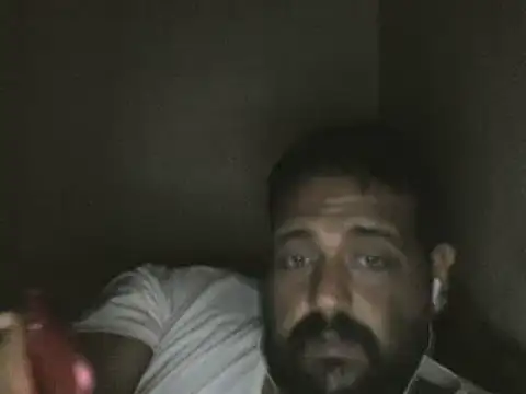 elpoop7305's cam snapshot