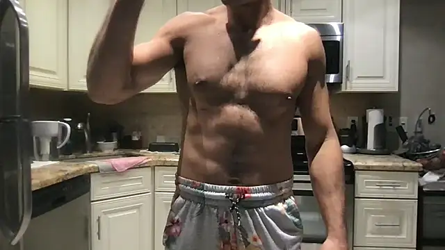 BigGuyMuscle's cam snapshot