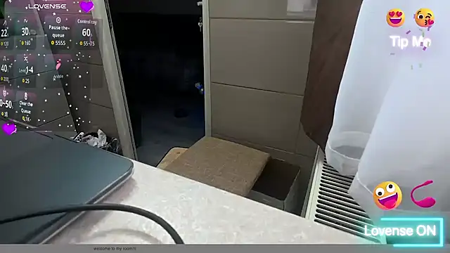 TARKAN1's cam snapshot