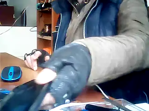 zormen355's cam snapshot