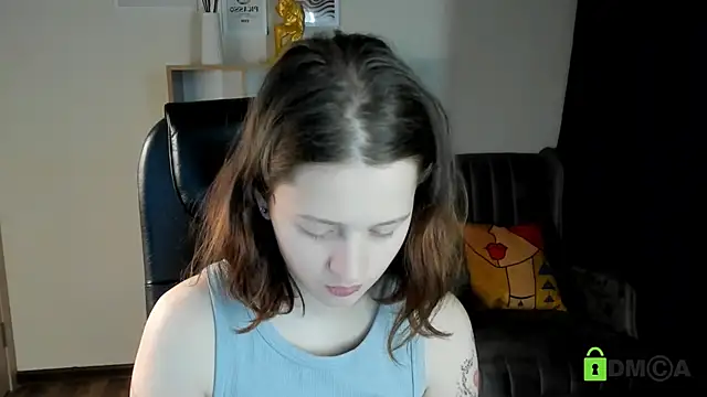 Alina_Mills live sex cam