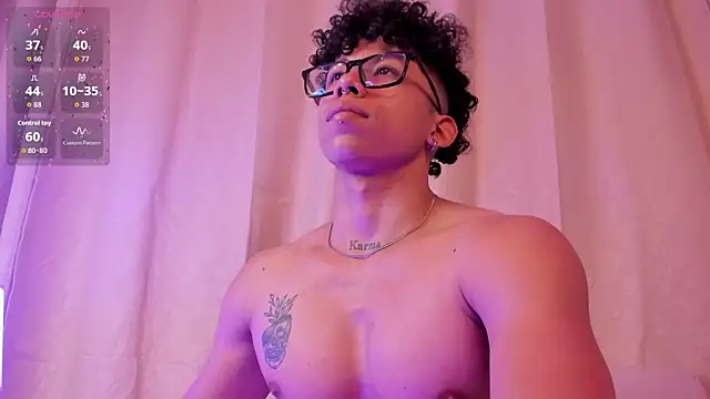 AkazaBoy_ live sex cam