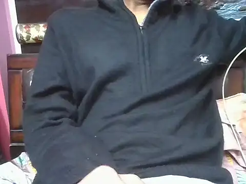 Studfromdelhi's cam snapshot