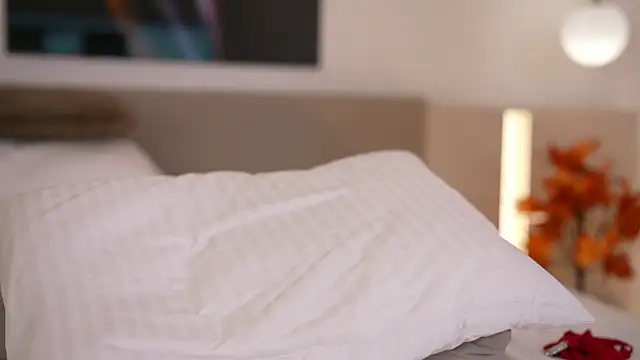 DoviaClaire's cam snapshot