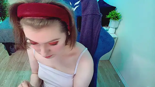 CranberryHot's cam snapshot