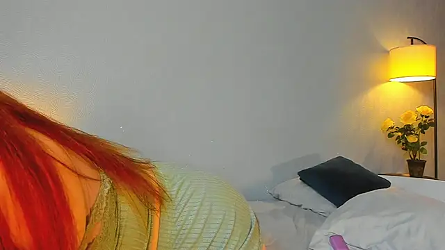 EthalCarlsqq's cam snapshot