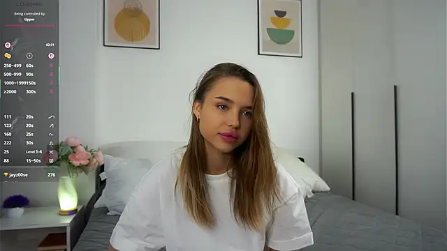 JunieTrippett's cam snapshot