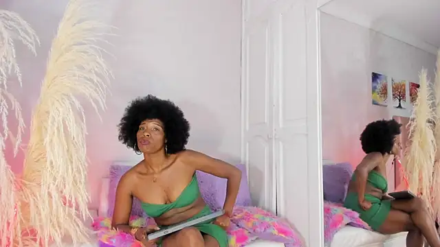 CardyKambell1's cam snapshot