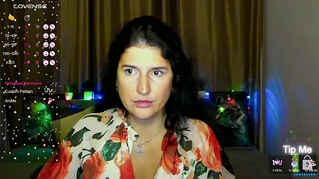 Alianna_Solo_Kisses's cam snapshot