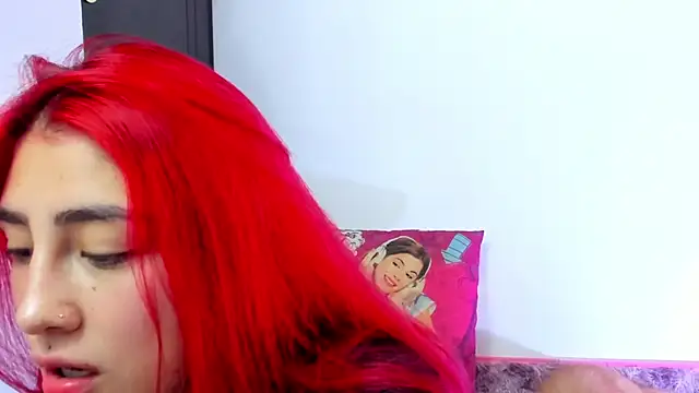 adahraa_younng's cam snapshot