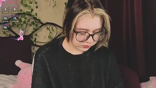 IrisSoCute live sex cam