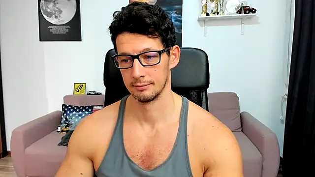 BrutusK08 live sex cam