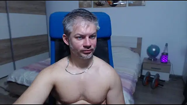 RobbyShawz live sex cam