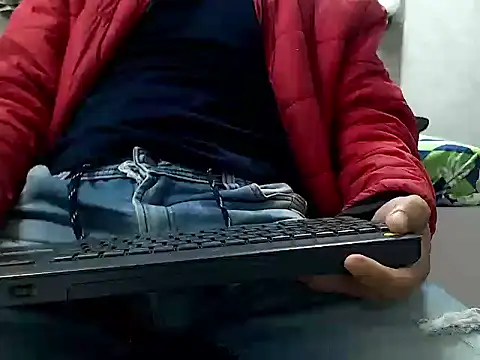 wiltom_'s cam snapshot