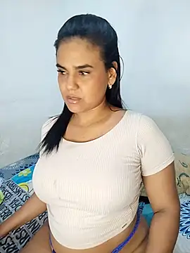 AntonellaShot live sex cam