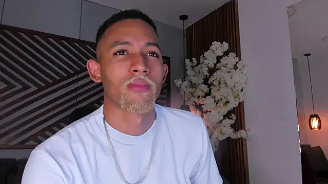 B_Wild's cam snapshot