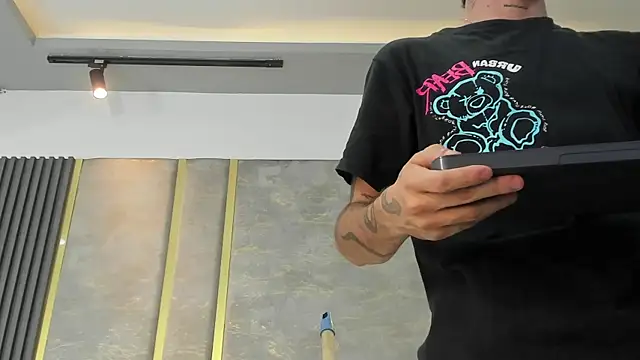 NikoStone_'s cam snapshot