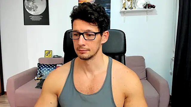 BrutusK08's cam snapshot