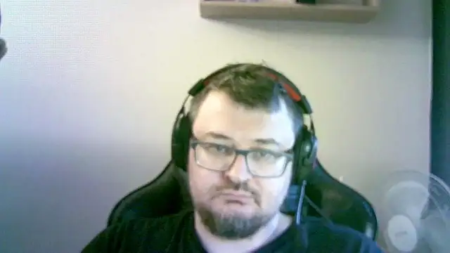 SirAbuser's cam snapshot