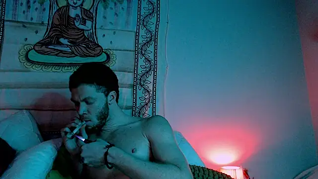 LintLiqour's cam snapshot