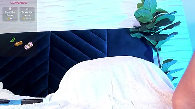 DrakeNeumann live sex cam