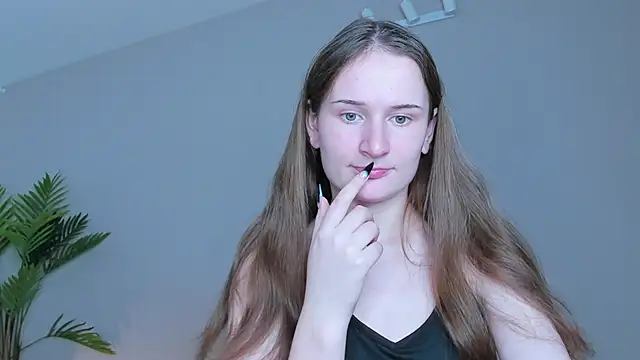 L1ittle_kitty_'s cam snapshot