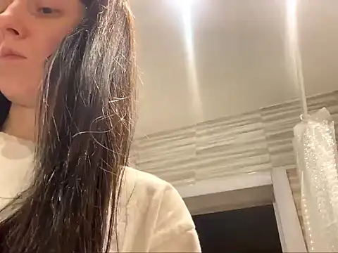 CyberAIice's cam snapshot