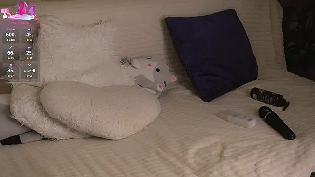 AnnyBangs's cam snapshot