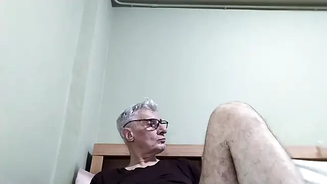 BIGUNCUTHARDCOCK's cam snapshot