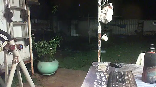 herbie010666's cam snapshot