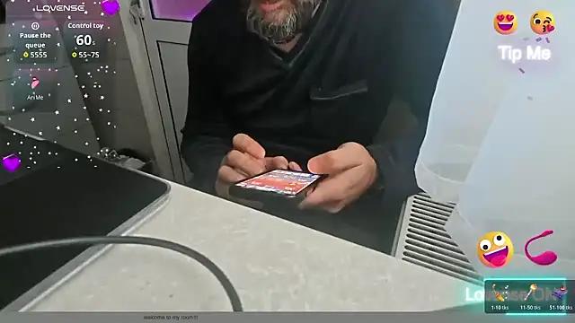 TARKAN1's cam snapshot