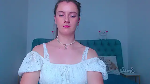 Blush_flowwer's cam snapshot