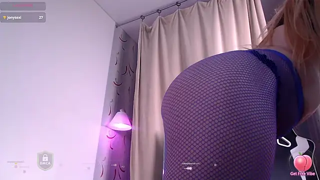 space_danger's cam snapshot