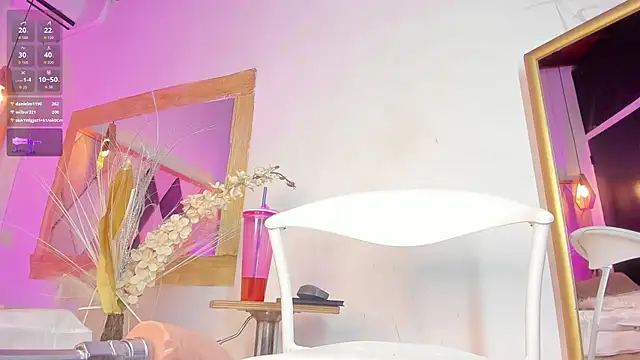 BritannyClaire live sex cam