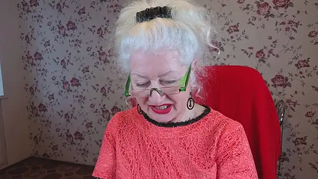 Maya_Mayflower live sex cam