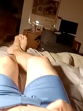 massive_cum's cam snapshot