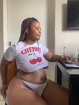 BQueen223 live sex cam