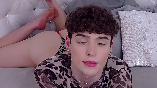 RobbyCharming live sex cam