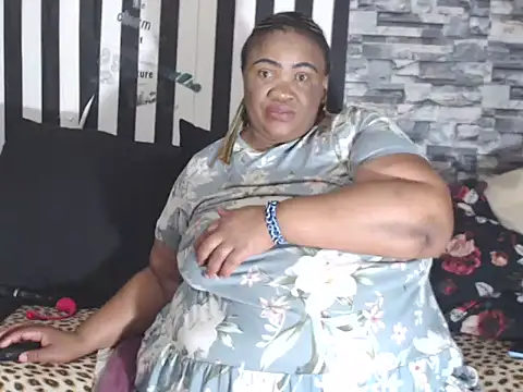 BigHotMatureXx live sex cam